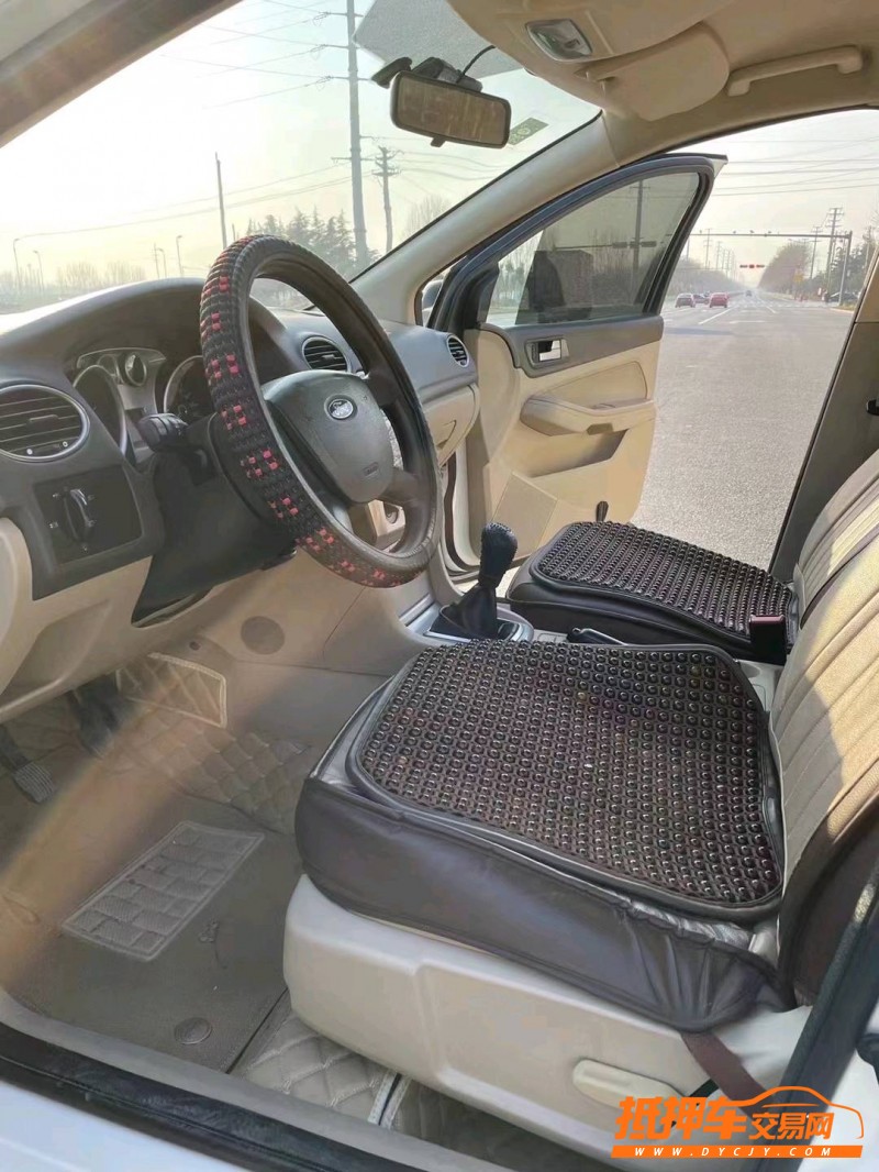 枣庄13年福特福克斯4