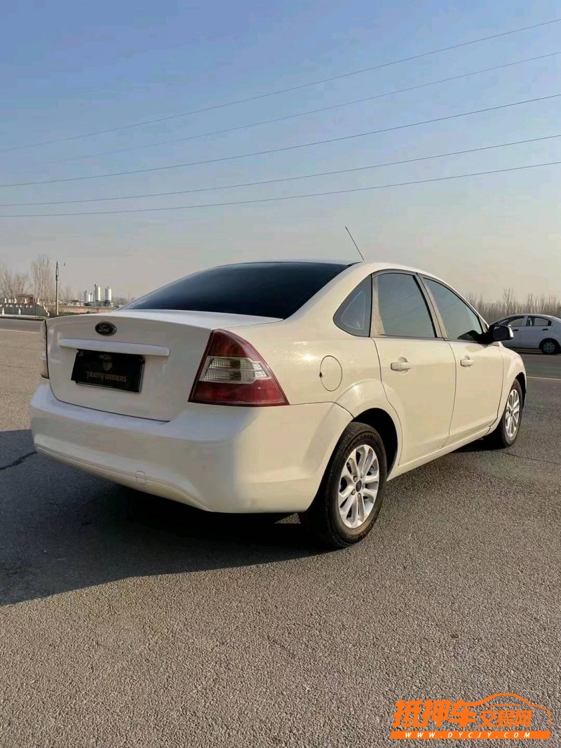 枣庄13年福特福克斯8