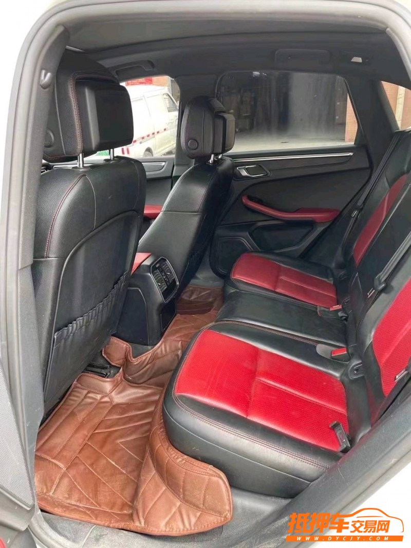 东莞16年保时捷Macan3