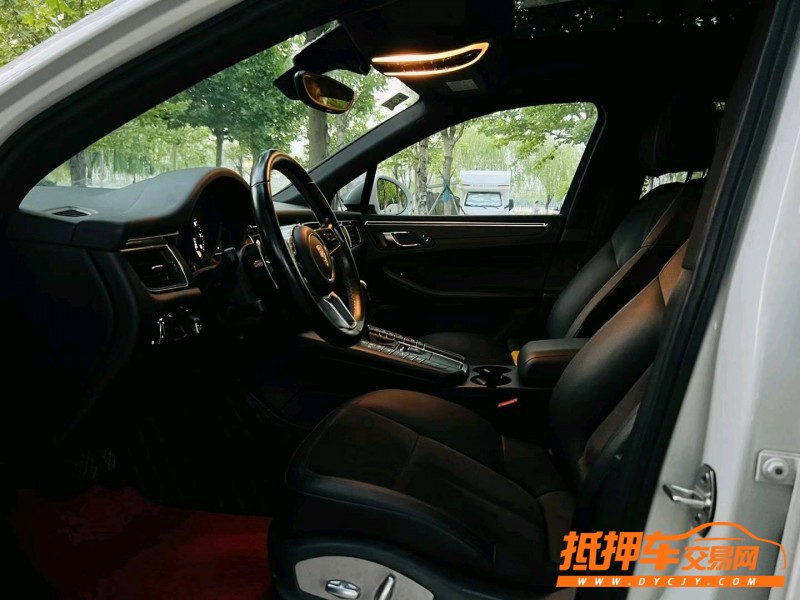 聊城15年保時捷Macan4