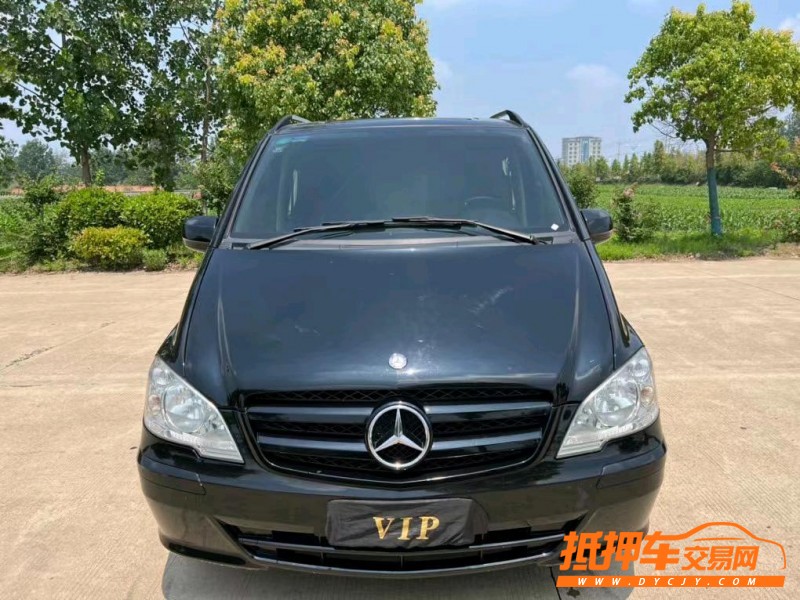 盐城11年奔驰威霆1