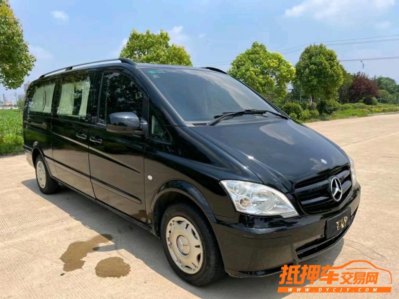 盐城11年奔驰威霆2