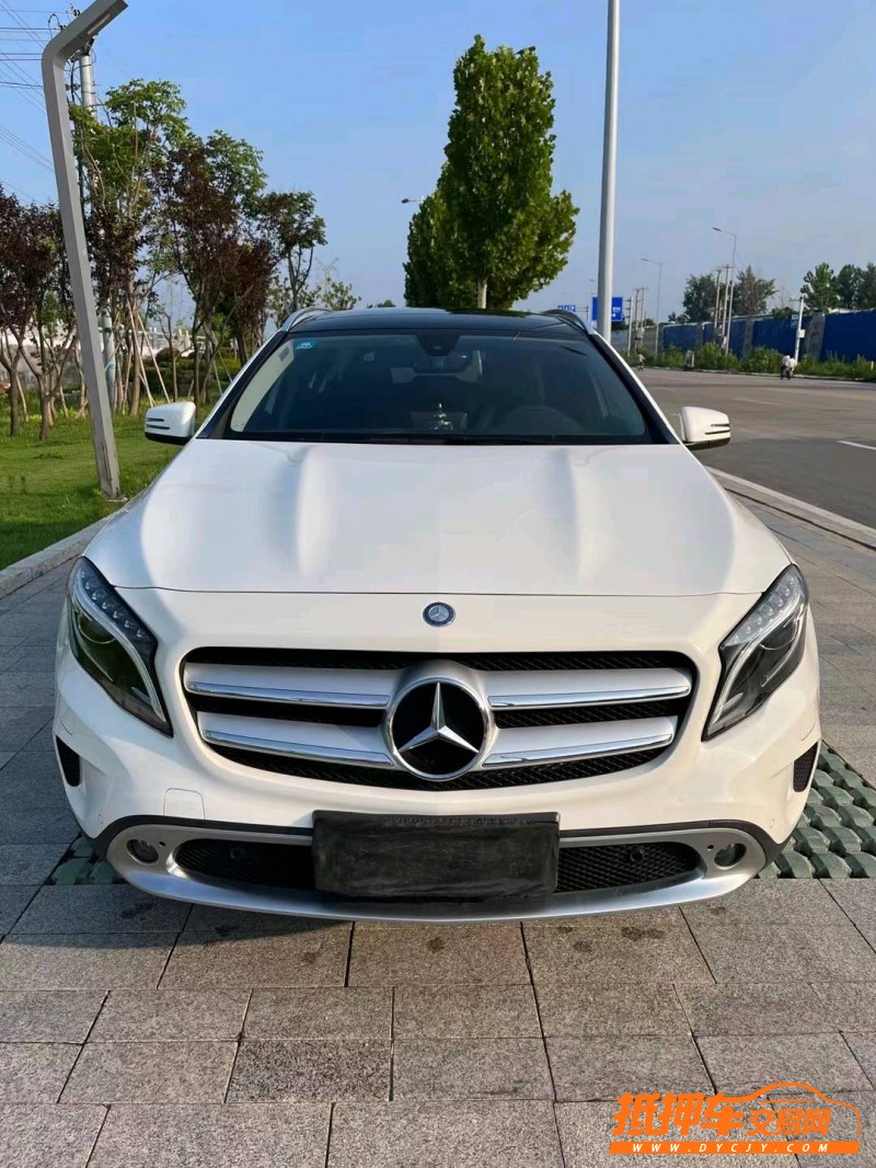 徐州16年奔驰GLA1