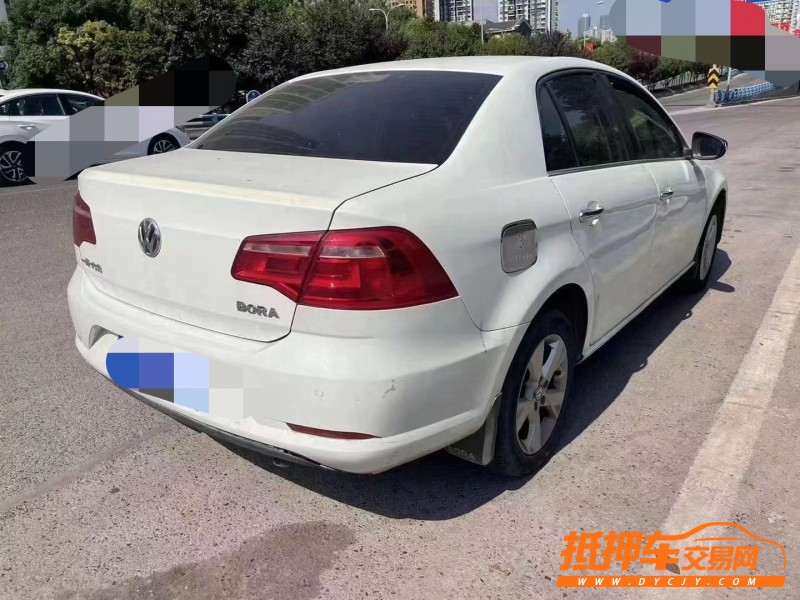 重慶13年大眾寶來6