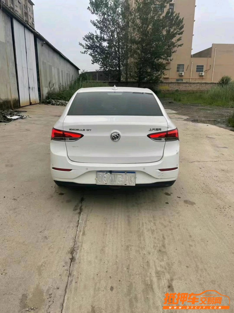 枣庄18年别克英朗5