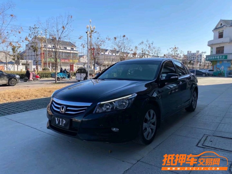 徐州11年本田雅阁7