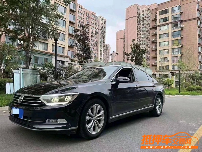 枣庄17年大众迈腾7