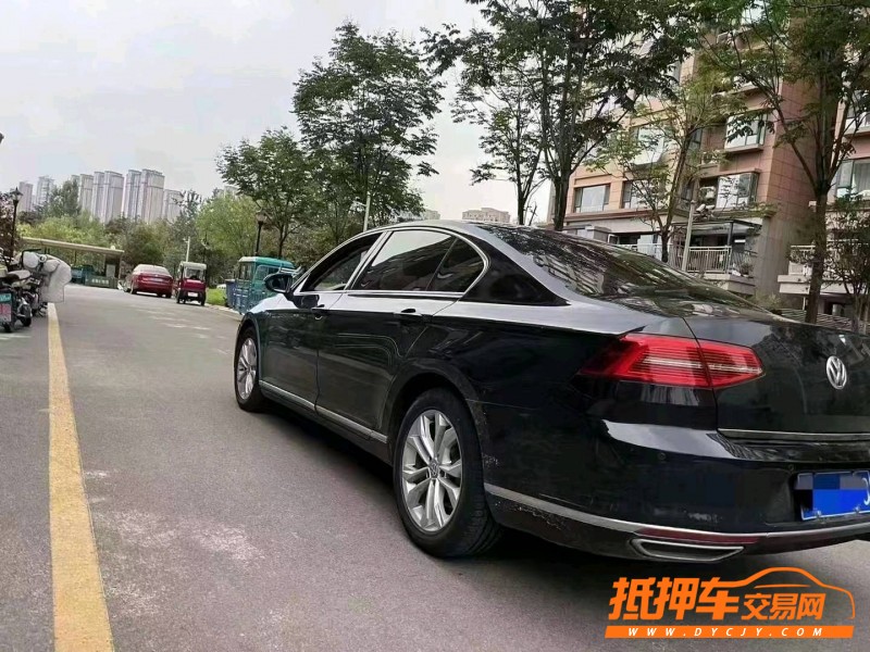 枣庄17年大众迈腾3