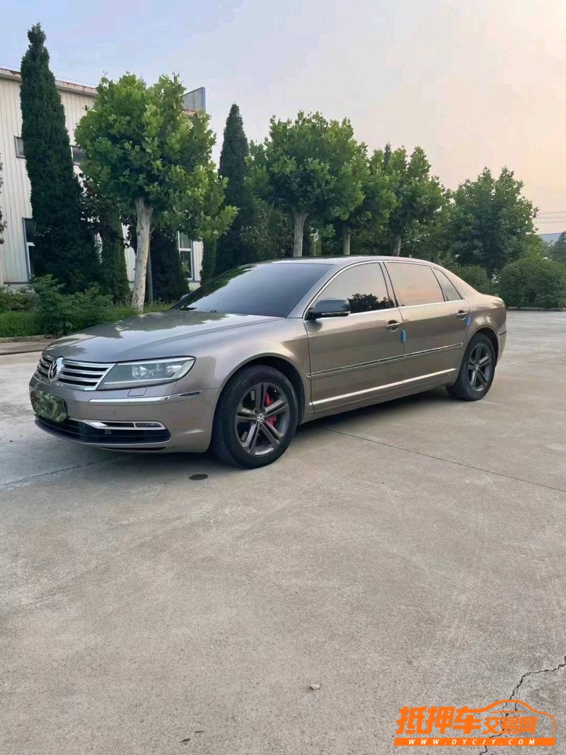 徐州11年大众辉腾2