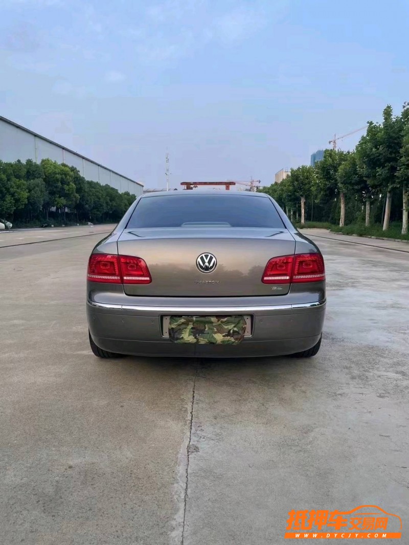 徐州11年大众辉腾9