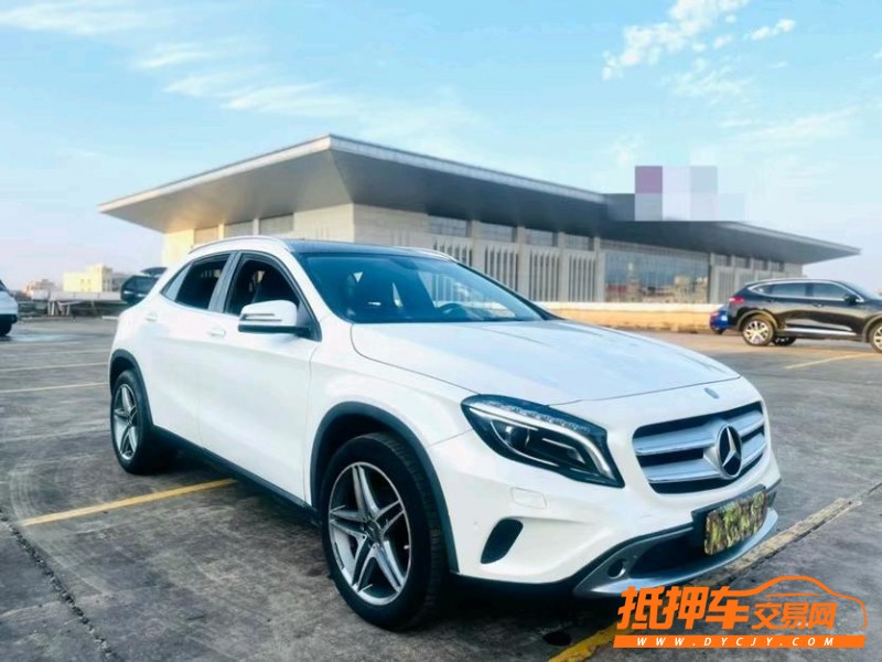 东莞14年奔驰GLA2