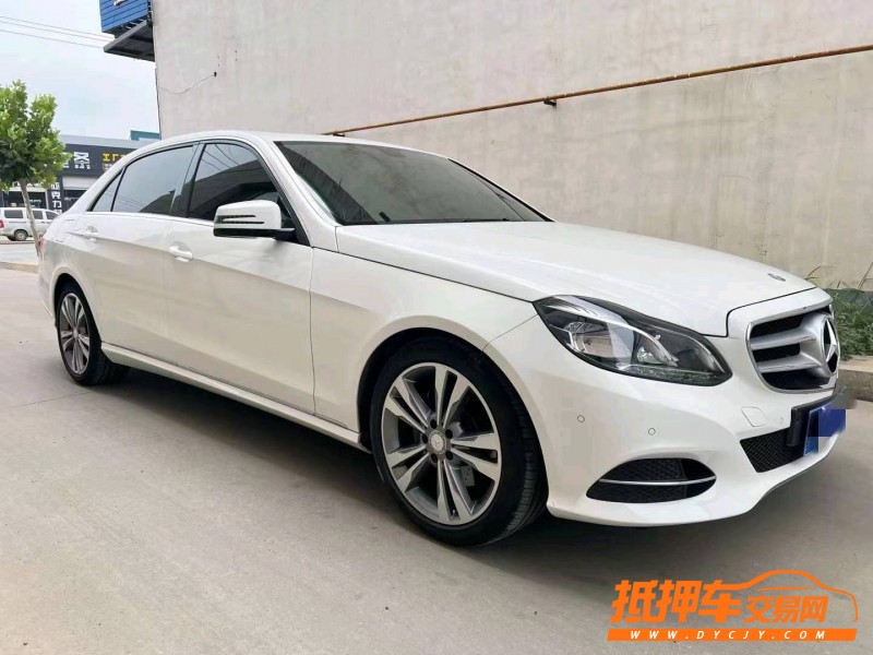邢台15年奔驰E3