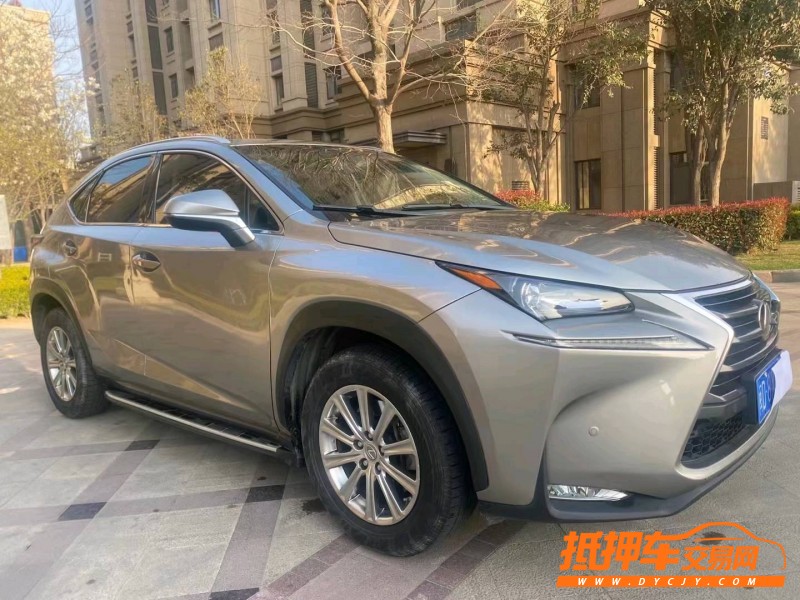 青岛16年雷克萨斯NX3