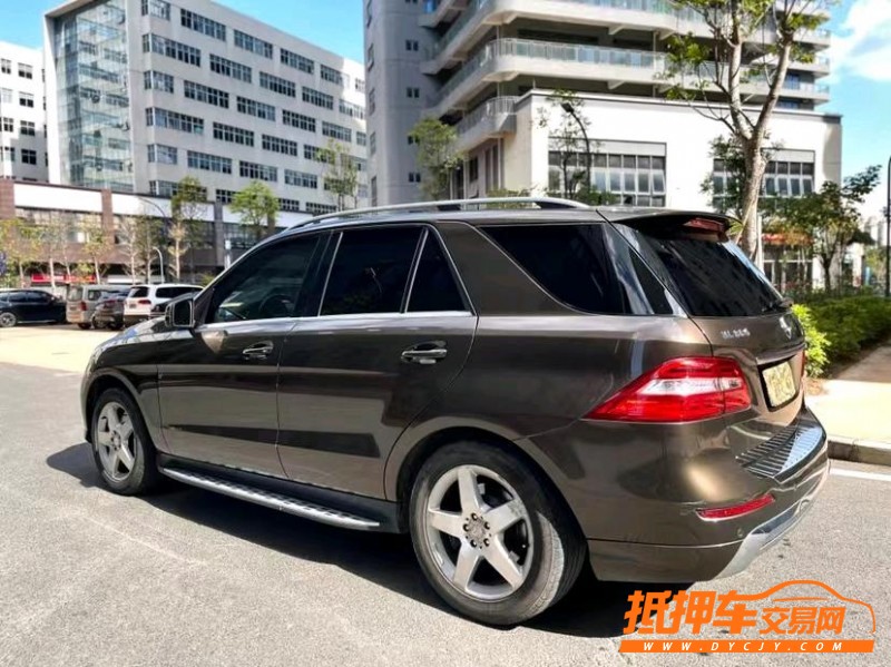 东莞13年奔驰ML8