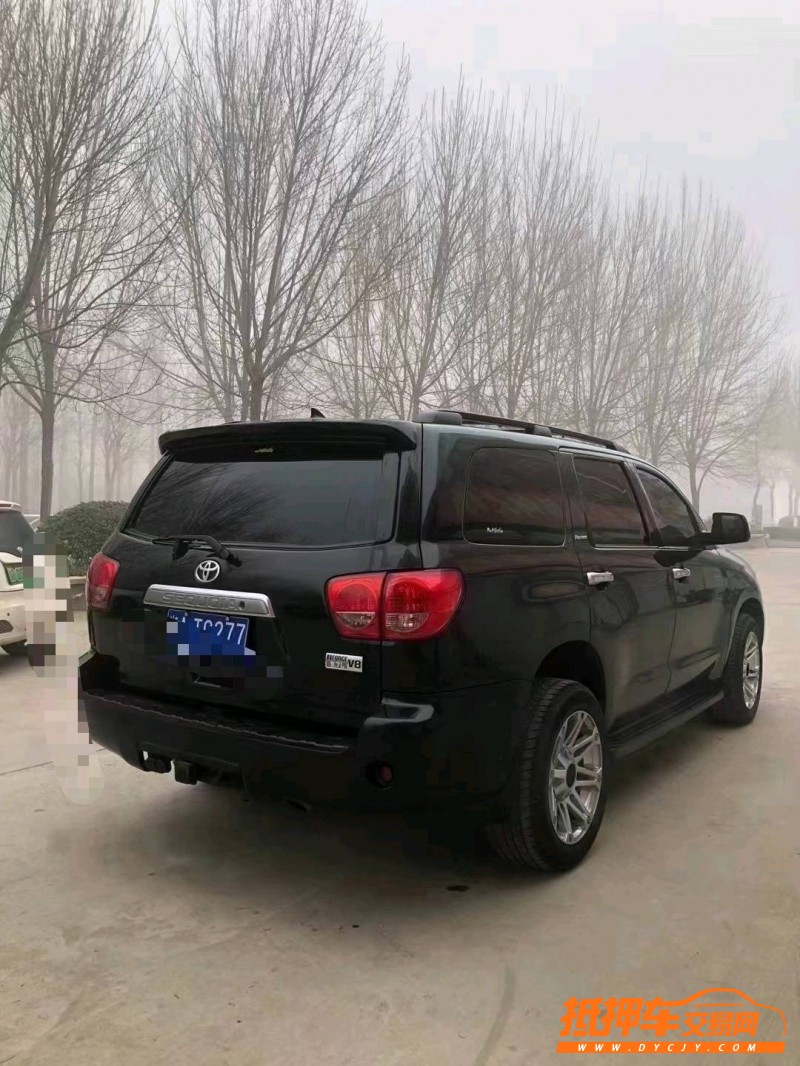北京11年丰田红杉4