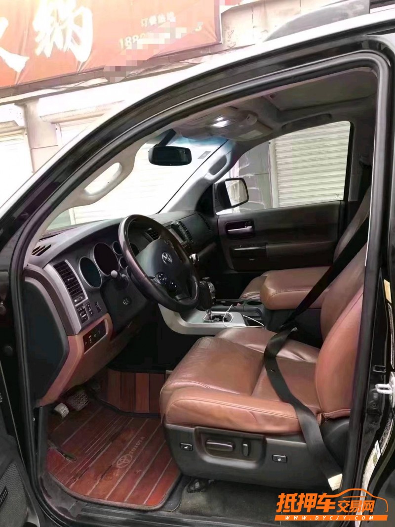 北京11年丰田红杉6