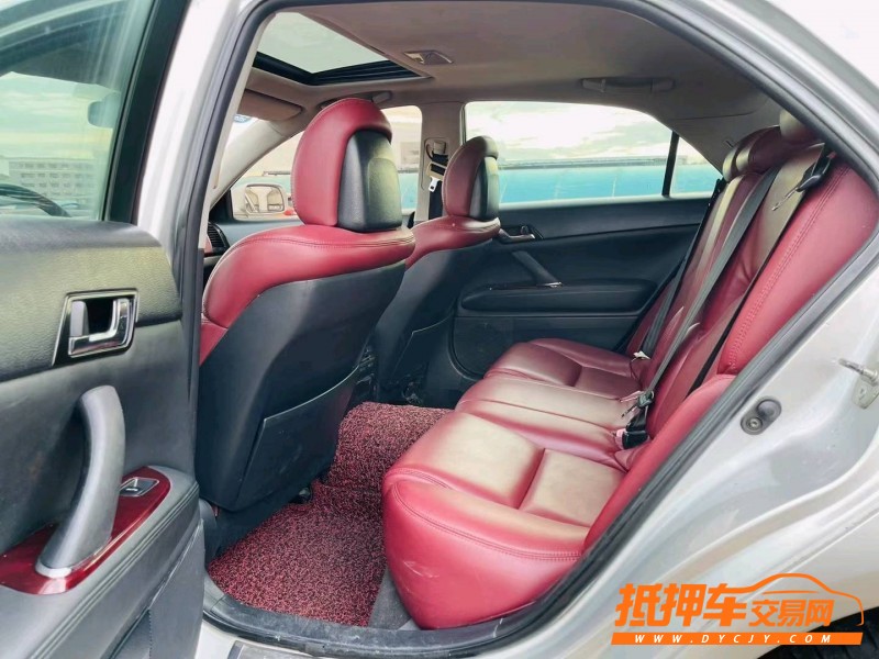 东莞05年丰田锐志4