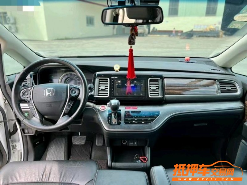 东莞17年本田艾力绅5