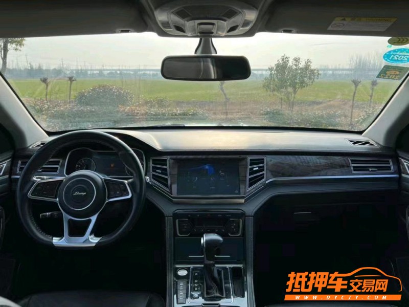 盐城17年众泰大迈X77