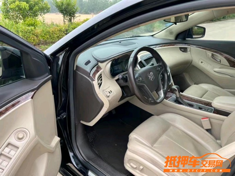 盐城15年别克君越7