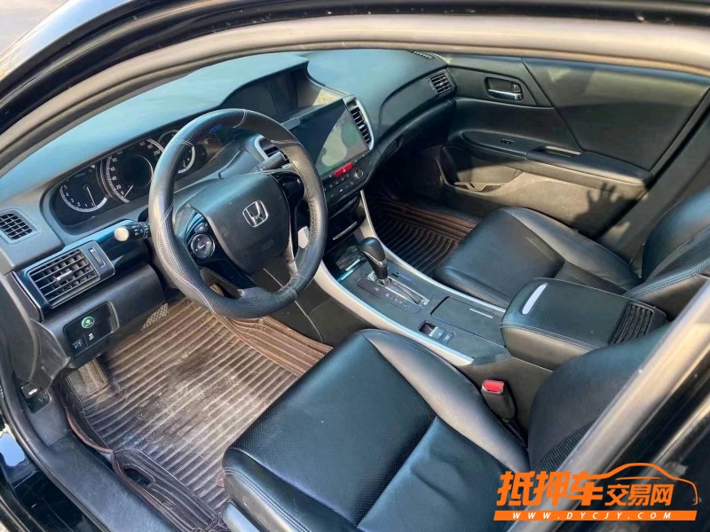 沈阳16年本田雅阁5