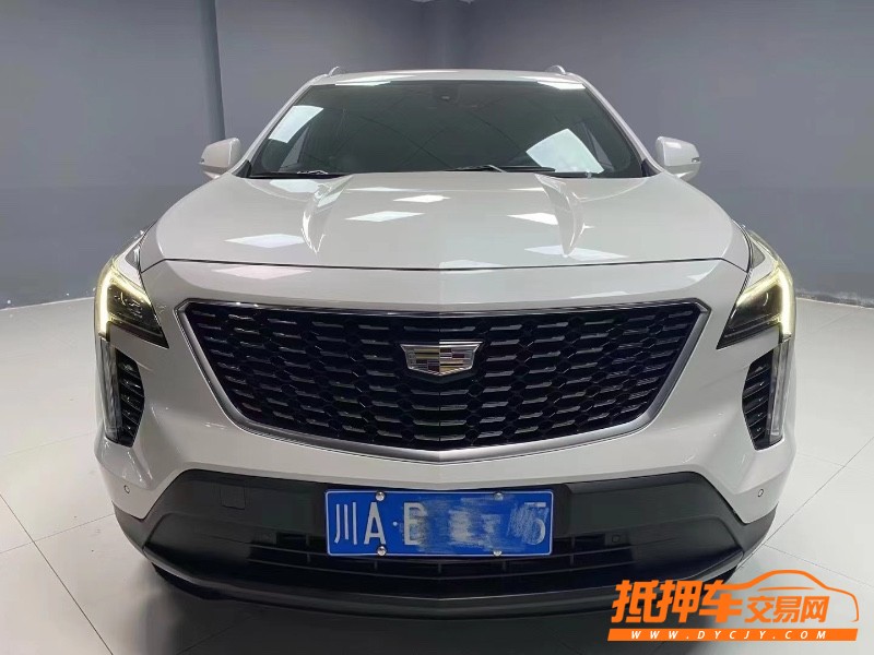 成都20年凱迪拉克XT43