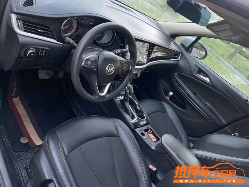 烟台15年别克威朗2