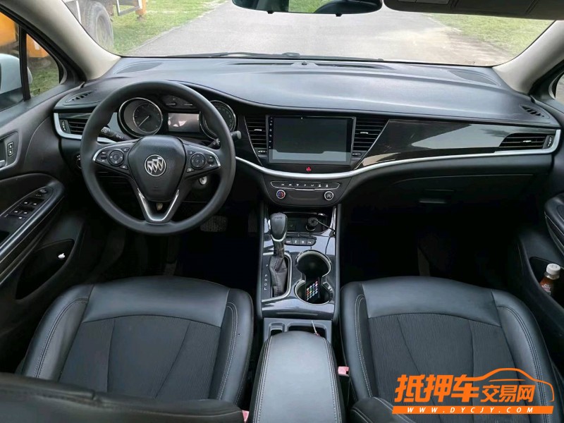 烟台15年别克威朗8