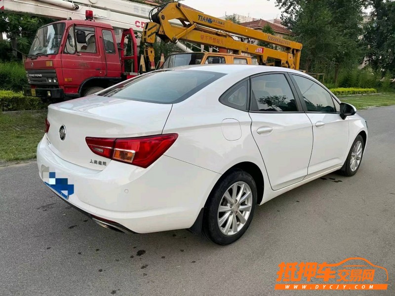 烟台15年别克威朗9