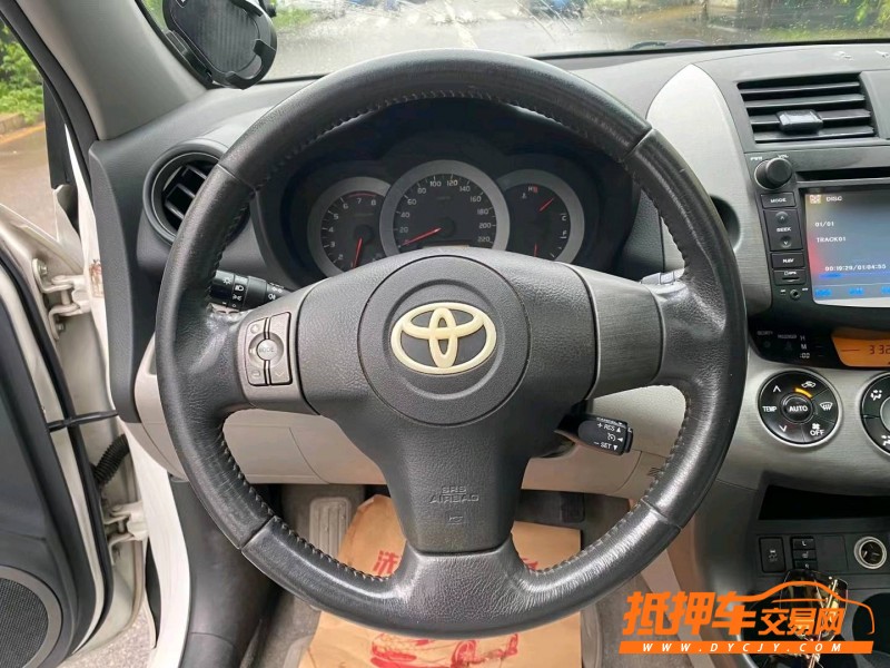 沈阳11年丰田RAV46