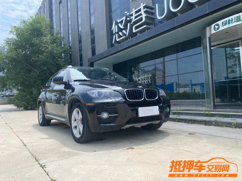 威海10年寶馬X68