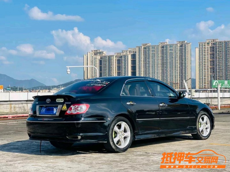 东莞10年丰田锐志7