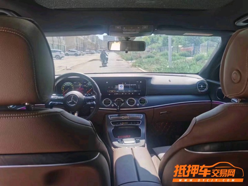 平顶山21年奔驰E8