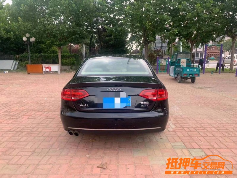 煙臺11年奧迪A4L3