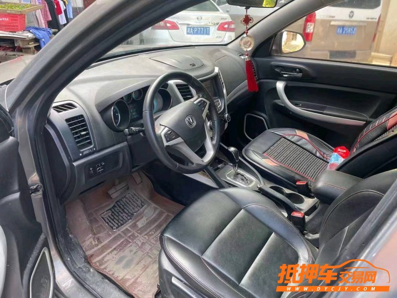 邵阳16年长安汽车CS352