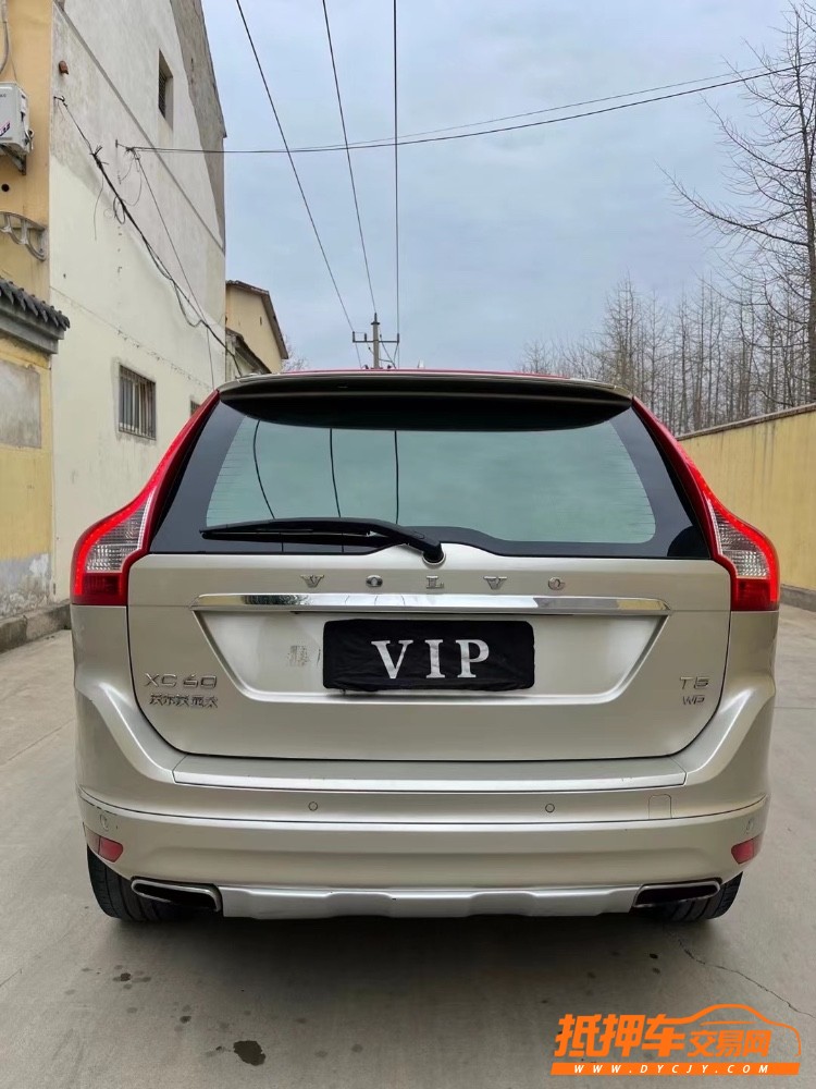 泰安17年沃尔沃XC608