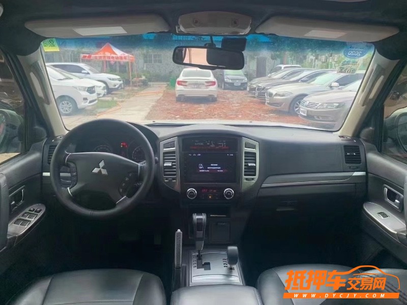 潍坊19年三菱帕杰罗8
