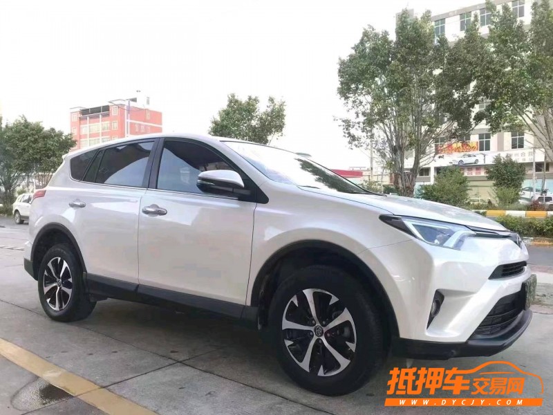 汕头18年丰田RAV4荣放8