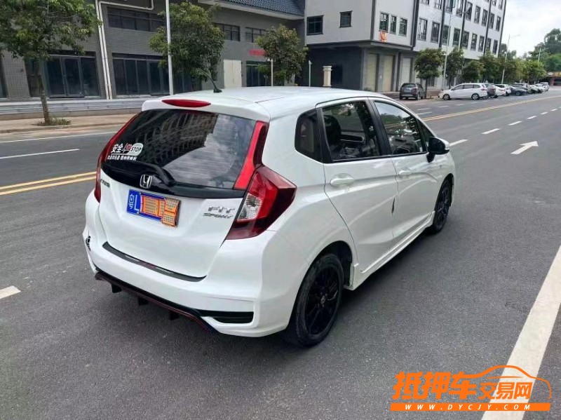 东莞18年本田飞度8