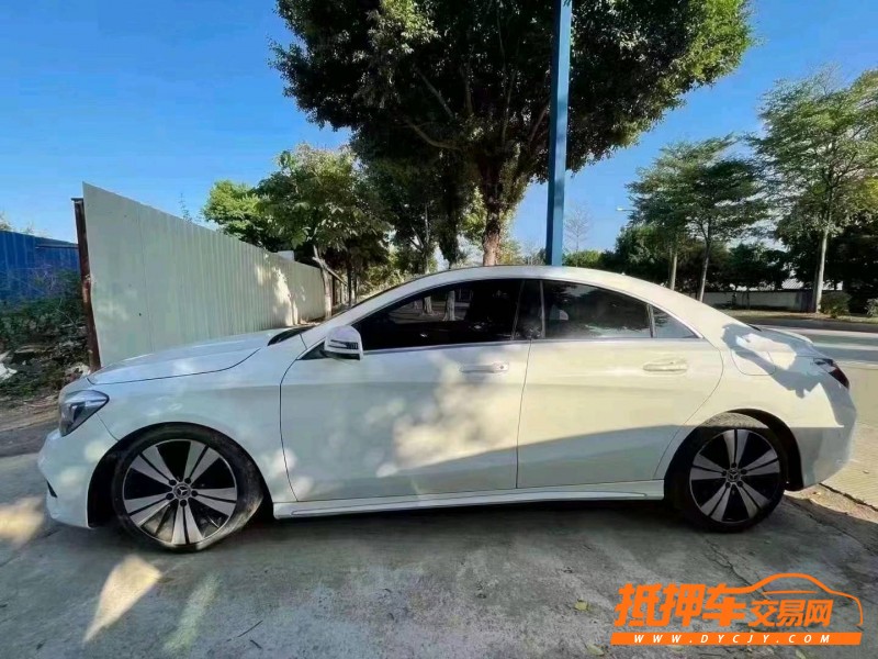 汕头18年奔驰CLA8