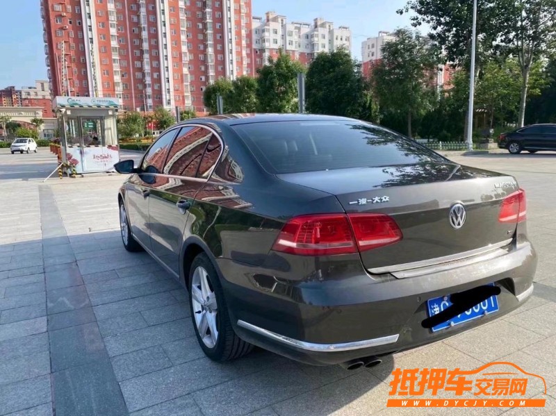 枣庄16年大众迈腾8