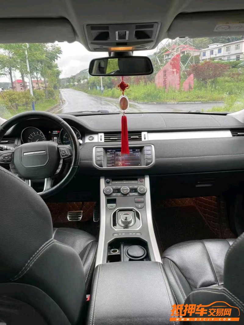 宜春14年路虎极光7
