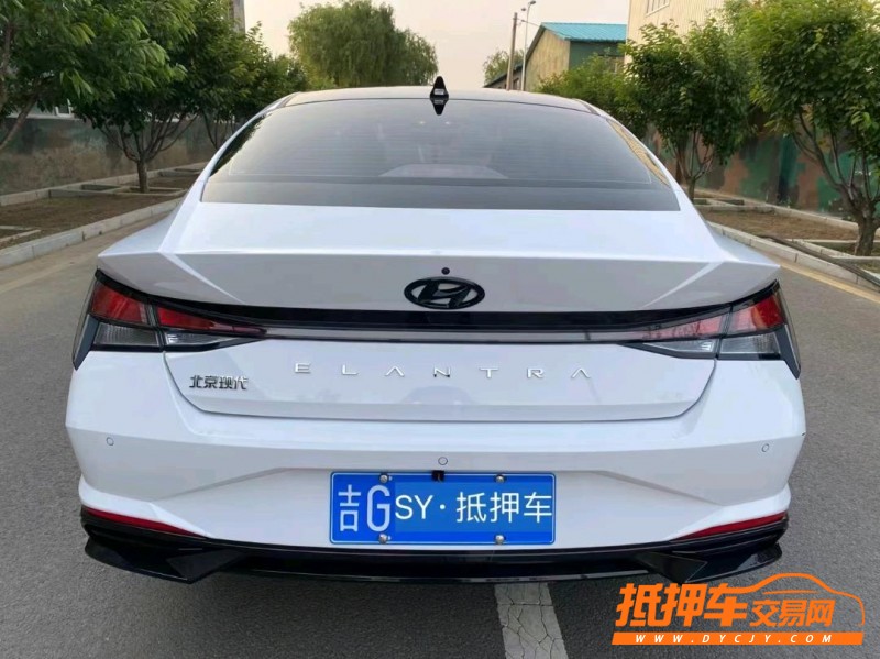 沈阳21年现代伊兰特8