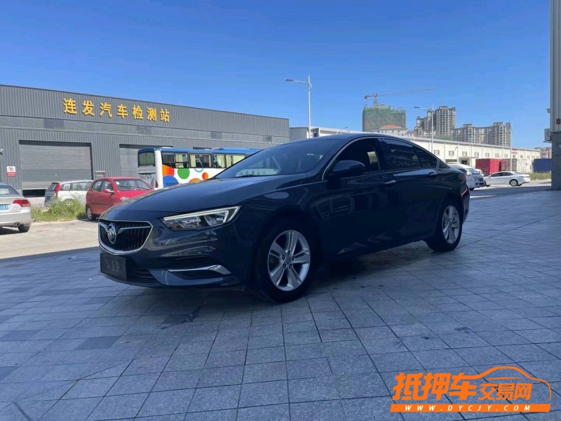 东莞19年别克君威2