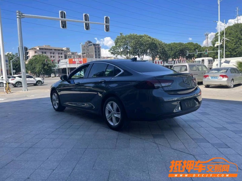 东莞19年别克君威7