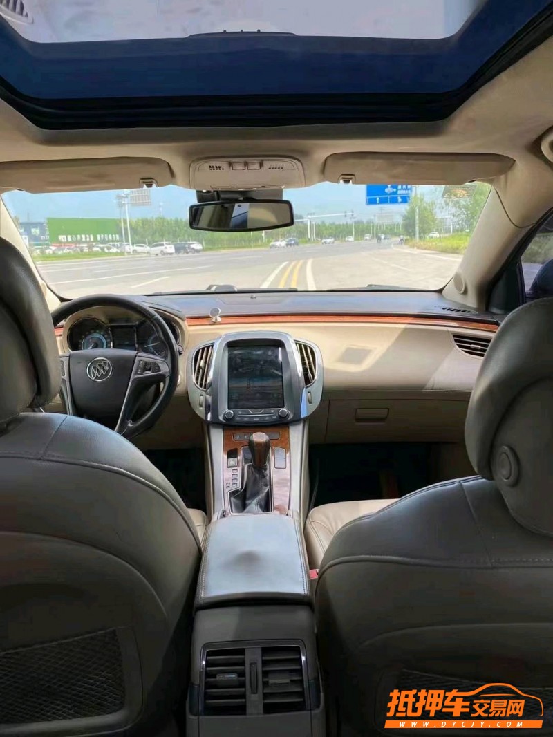 邢台10年别克君越5