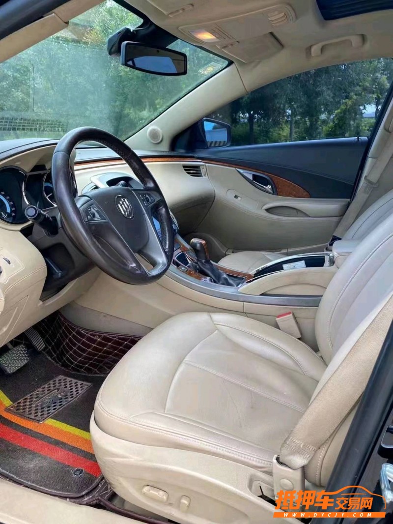 邢台10年别克君越8