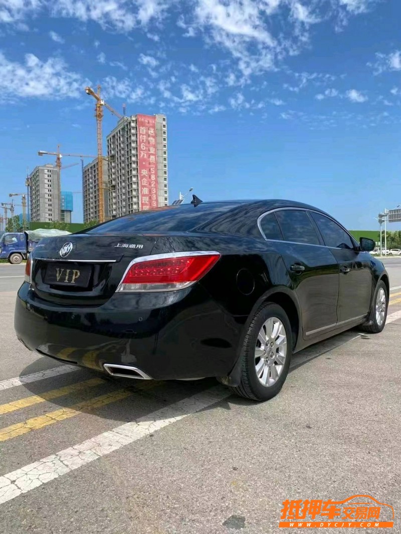 邢台10年别克君越9