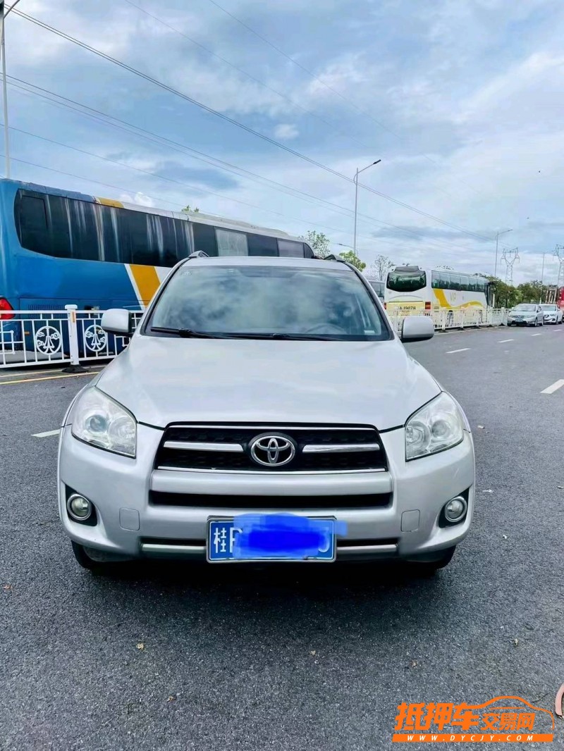 广州10年丰田RAV41
