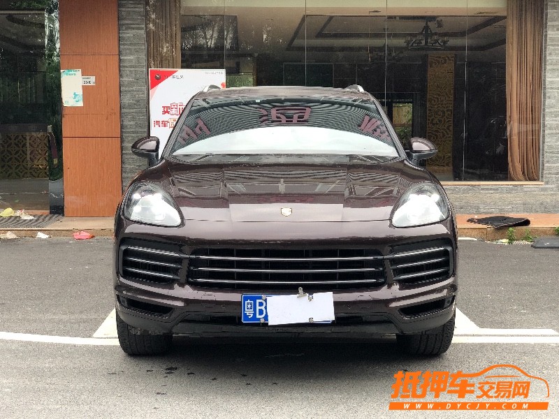 深圳18年保時捷卡宴8
